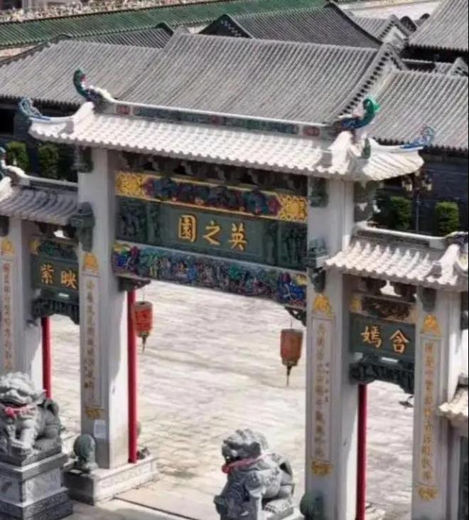 “英之园”拆除后续：修了11年推平仅一夜知情人曝更多不简单(图2)