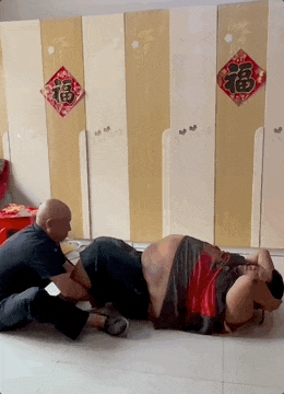 良子的400斤大胃袋装不下他的七宗罪(图7)