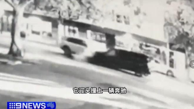 杨兰兰车祸细节：弃车跑丢名牌鞋折返冷眼看受伤司机配文惹争议(图15)