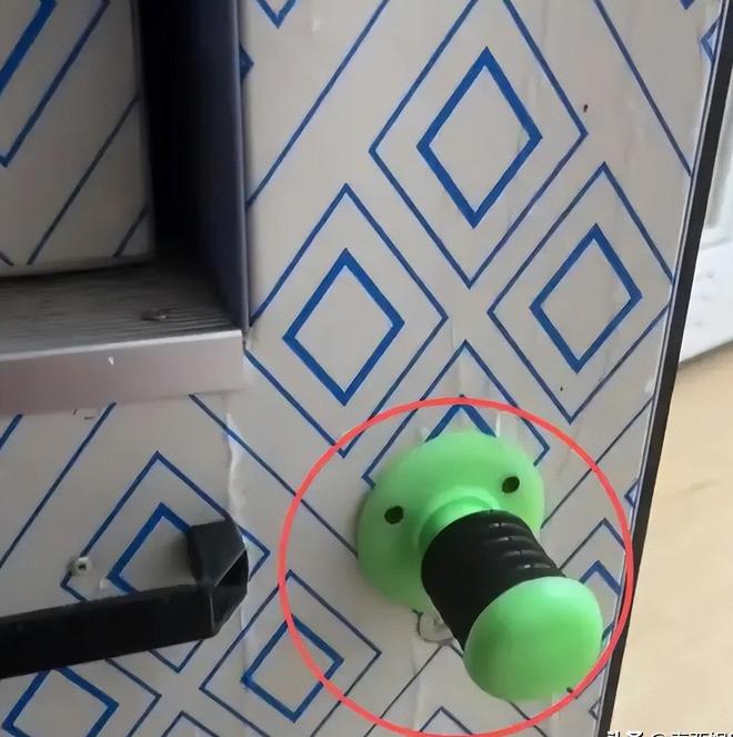 女子困冷库被救当场认亲、送恩人股份网友质疑炒作本人回应(图4)