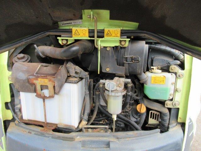 低价出售多功能日本报关二手洋马VIO27-5小挖掘机(图2)