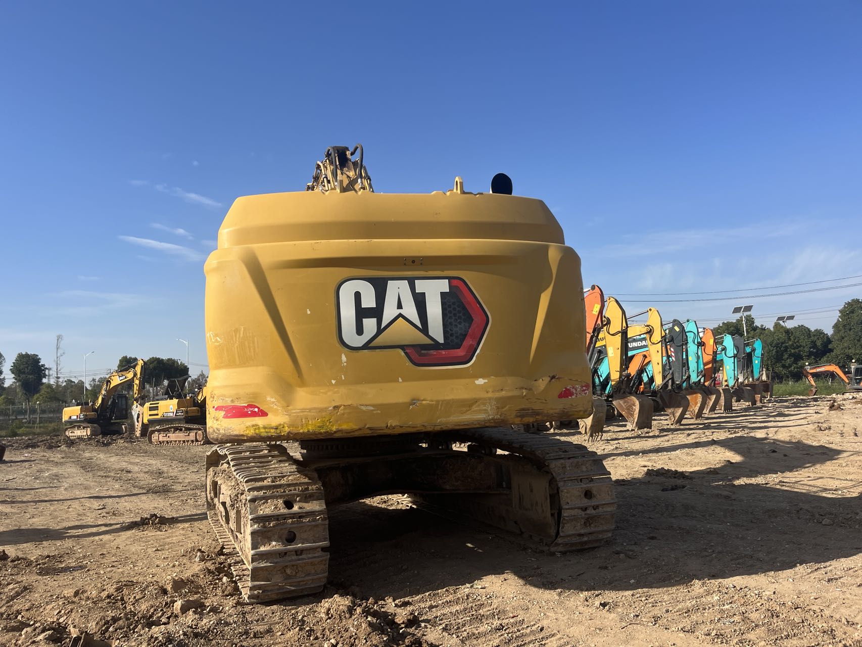 二手挖掘机采购决策参考：2026年4月武汉地区专业服务商全景解析(图1)